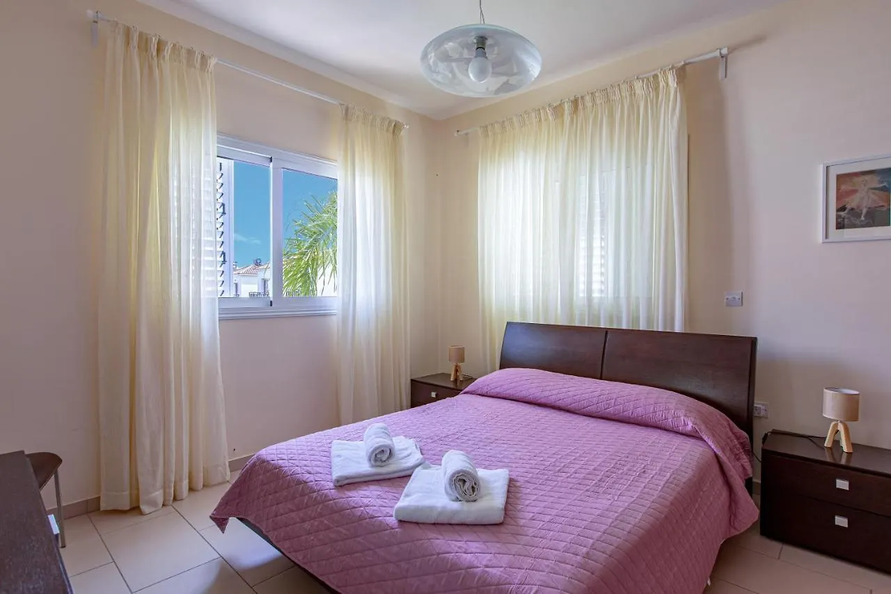 Villa Nova بروتاراس