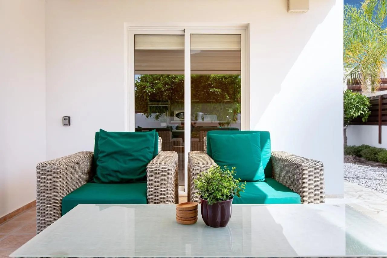 Villa Nova بروتاراس قبرص